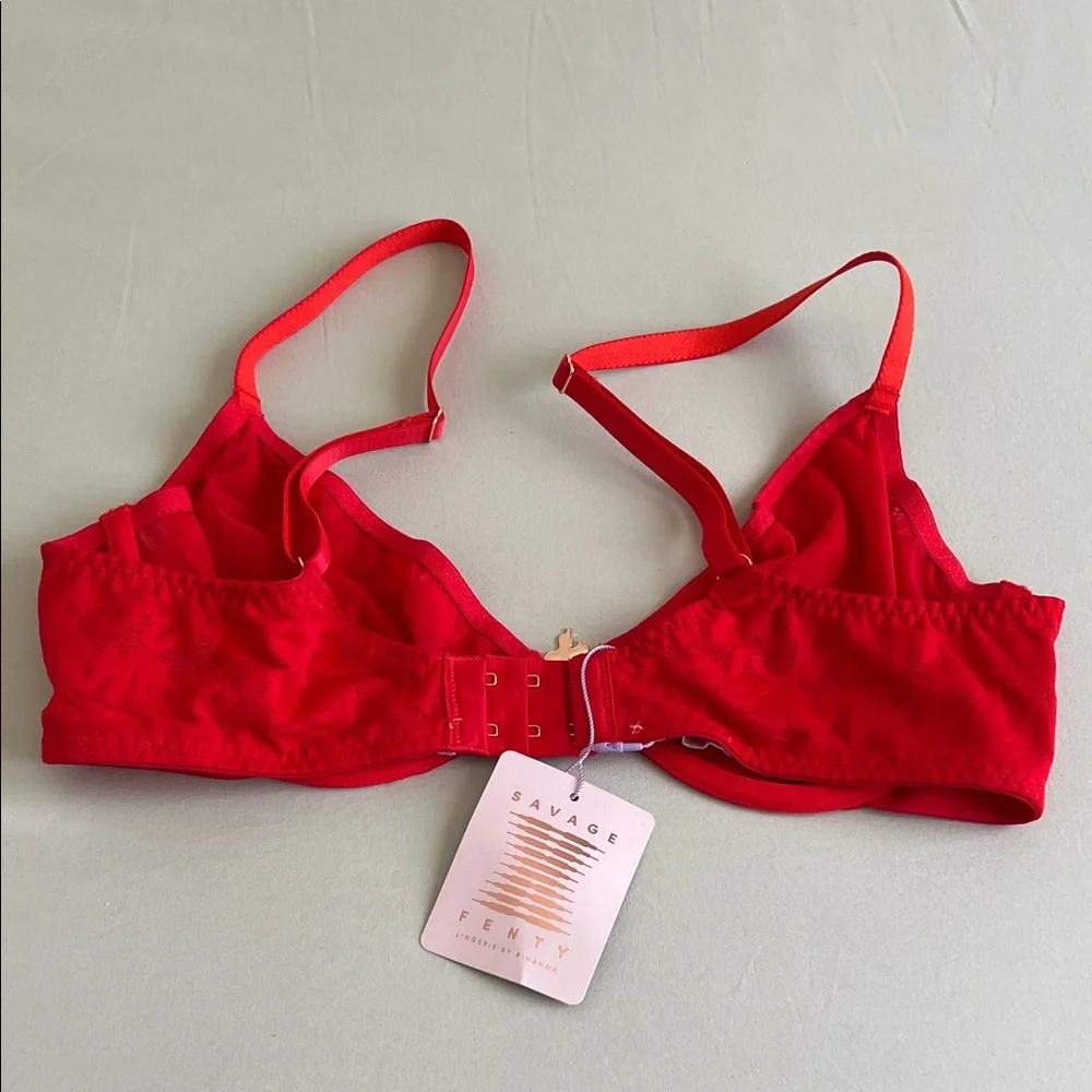 Savage X Fenty Vibrant Red Bra - Picture 5 of 6